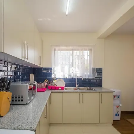 Sports Road Apartments By Dunhill Serviced Apartments Nairobi Exterior photo